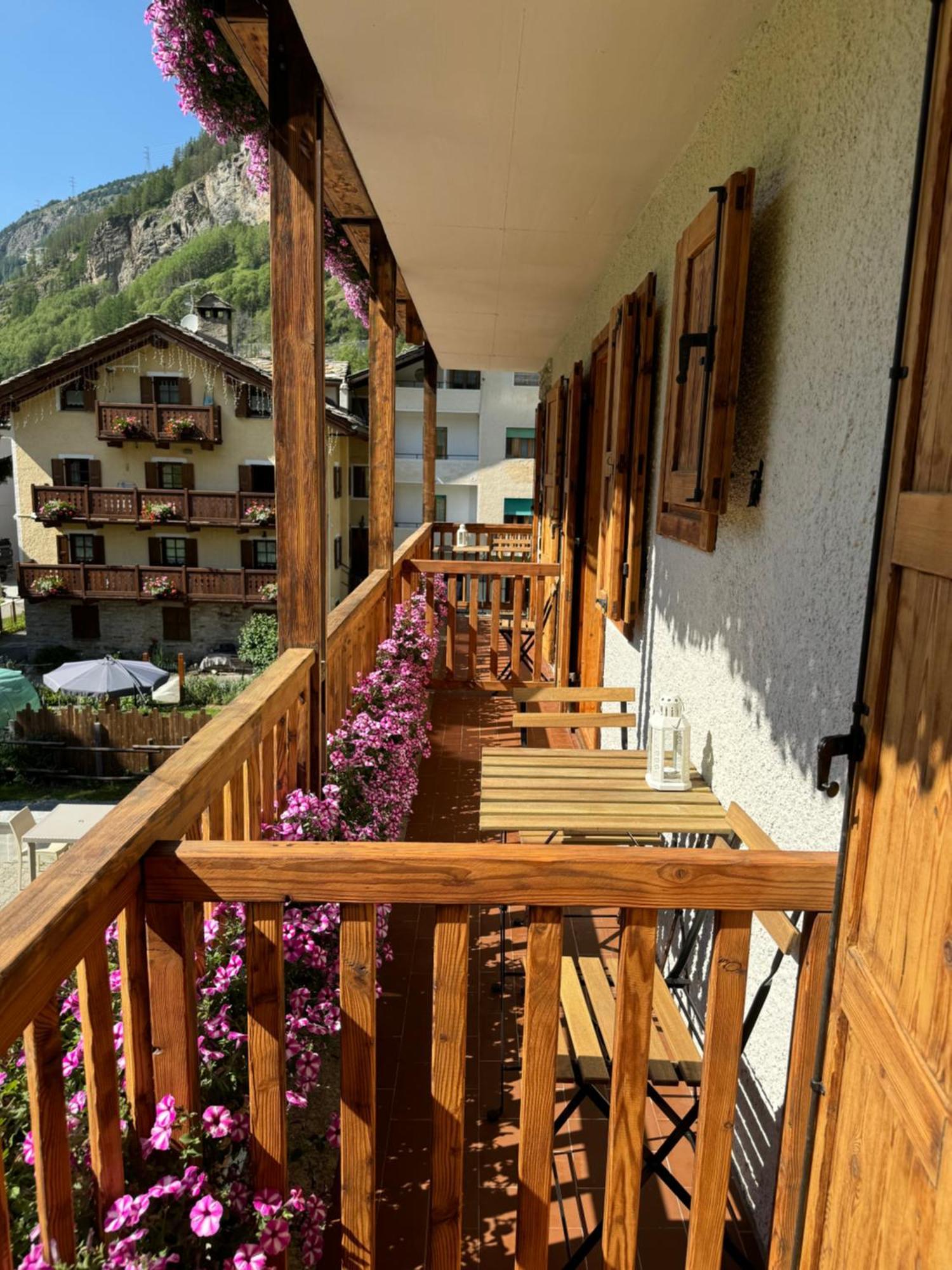 Hotel Ondezana Конь Екстер'єр фото