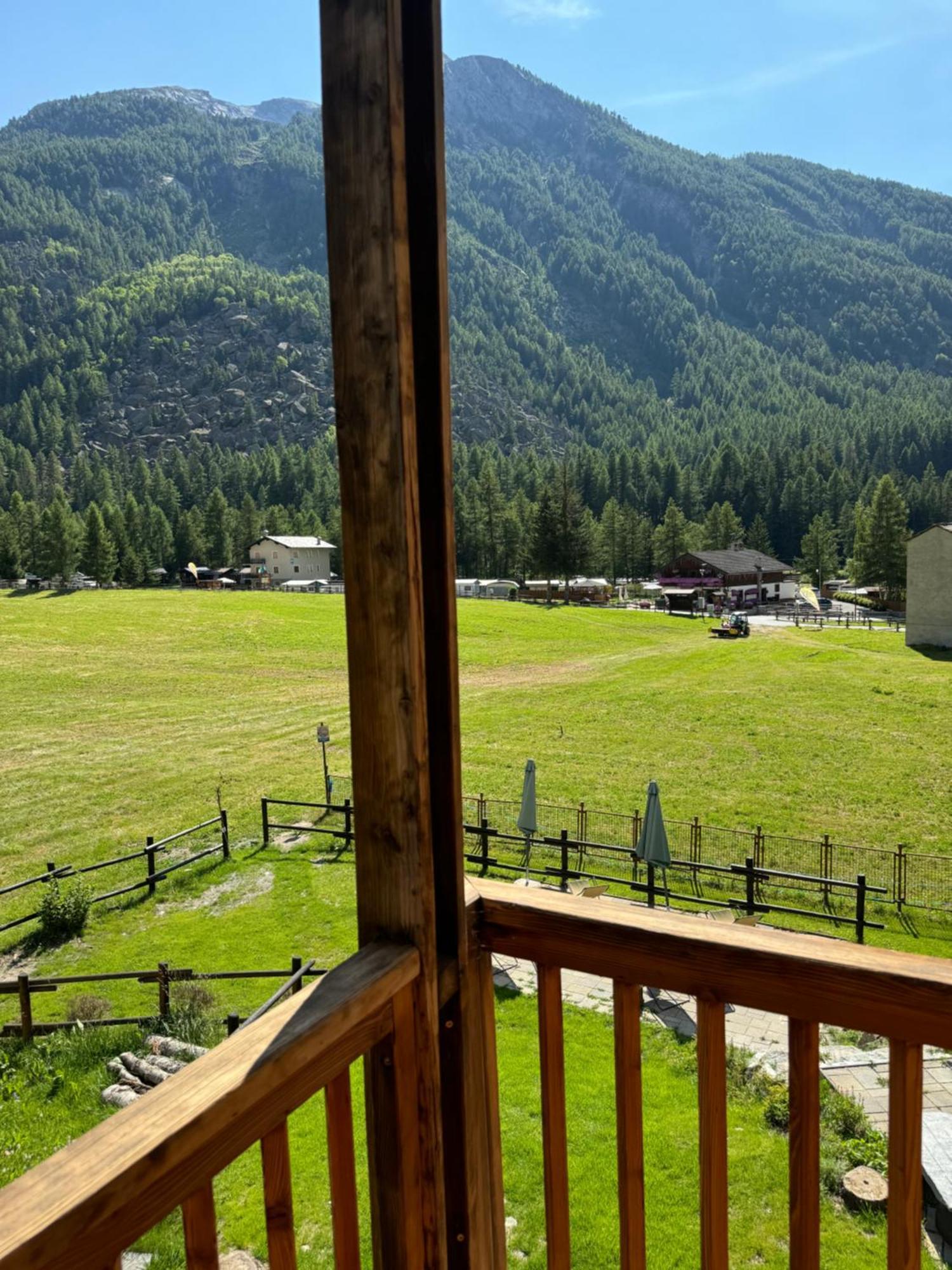 Hotel Ondezana Конь Екстер'єр фото