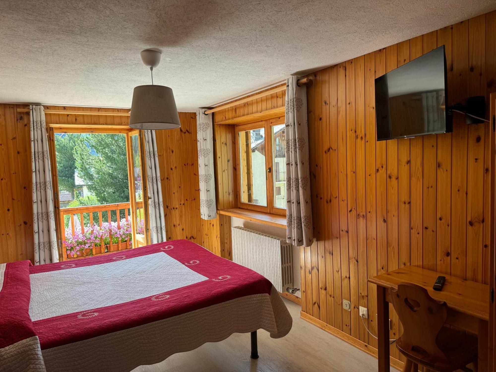 Hotel Ondezana Конь Екстер'єр фото